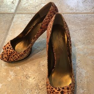 Animal Print Nine West shoes